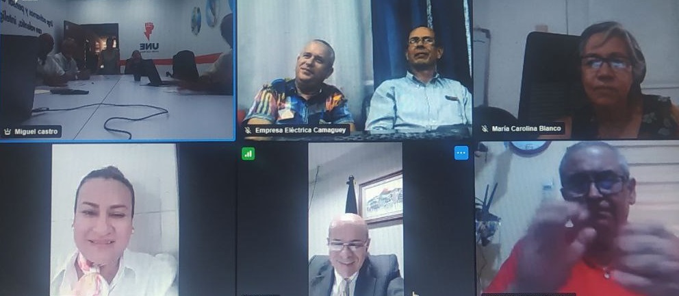 Hoy 21Abril. Defensa exitosa de la tesis DETERMINACIÓN DE LA CONTAMINACIÓN EN LOS AISLADORES MEDIANTE EL MÉTODO DE DEPÓSITO EQUIVALENTE DE SALDEPOSITADA EN EL EJE MONTECRISTI-MANTA del doctorando ecuatoriano Washington Colón del Programa de Ingeniería Eléctrica de <a href="/CujaeRedSocial/">Universidad Tecnológica de La Habana</a>