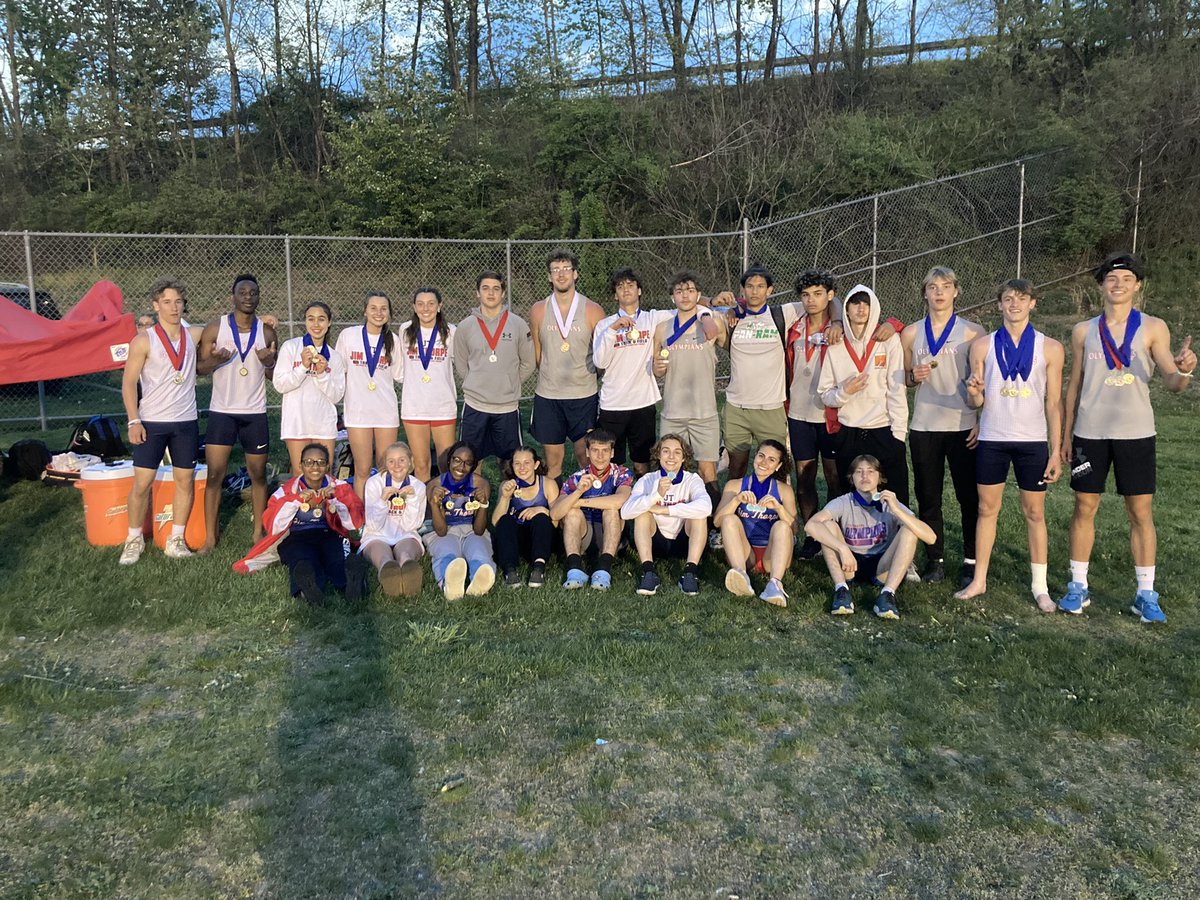 jttrackcoach's tweet photo. Collection of the Top 3 places from today! Lots of experienced medal winners and lots of new ones as well! Lots of PR to celebrate as well! 🙌🏼🙌🏼🙌🏼 https://t.co/JHFOzS7gLJ