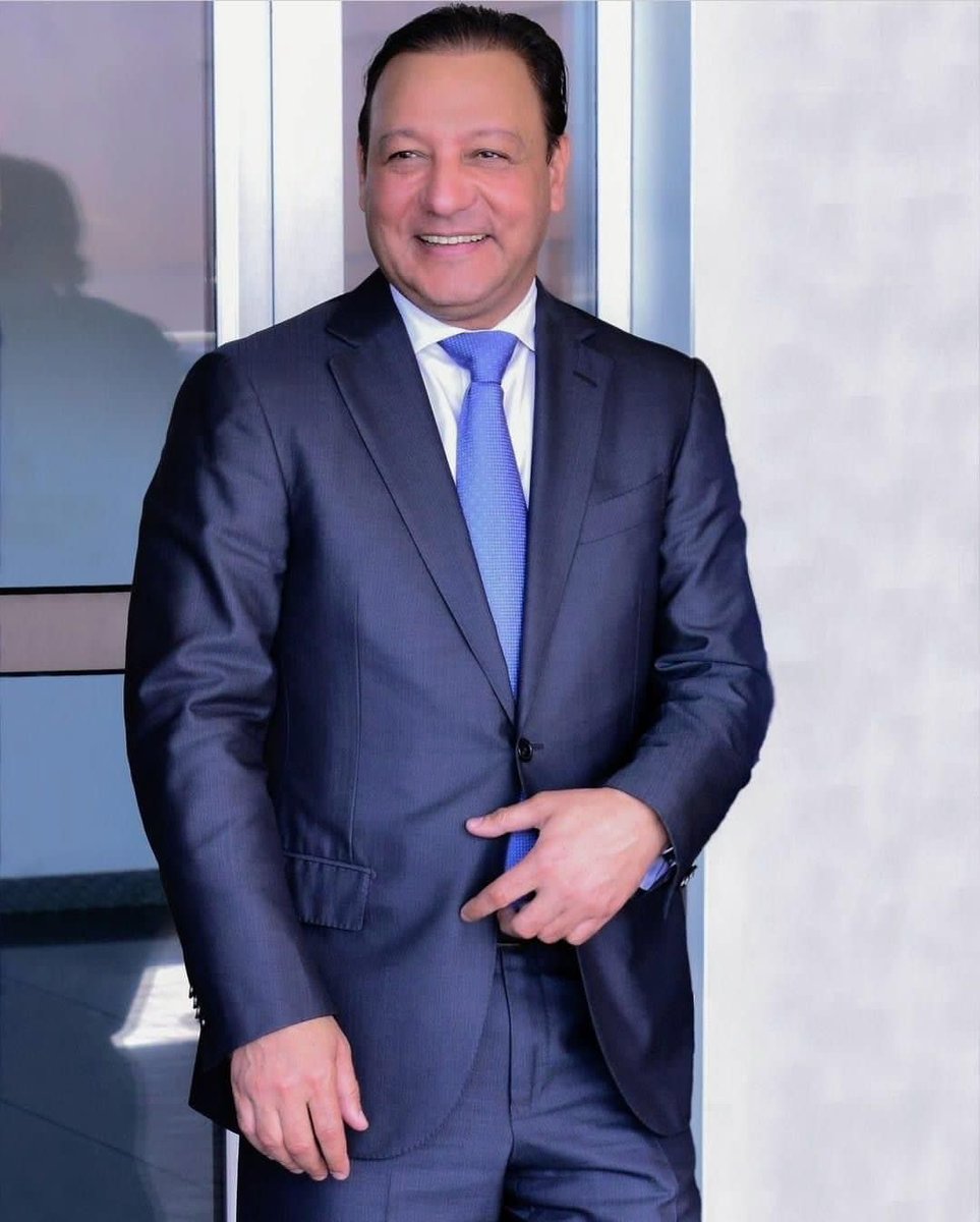 amaalmanzar's tweet photo. Feliz cumpleaños para el próximo Presidente de la RD⭐ Abel Martínez.
@AbelMartinezD
#HBDAbel #AbelPrometeYCumple
#AbelPresidente https://t.co/7Ue6i1qvO2