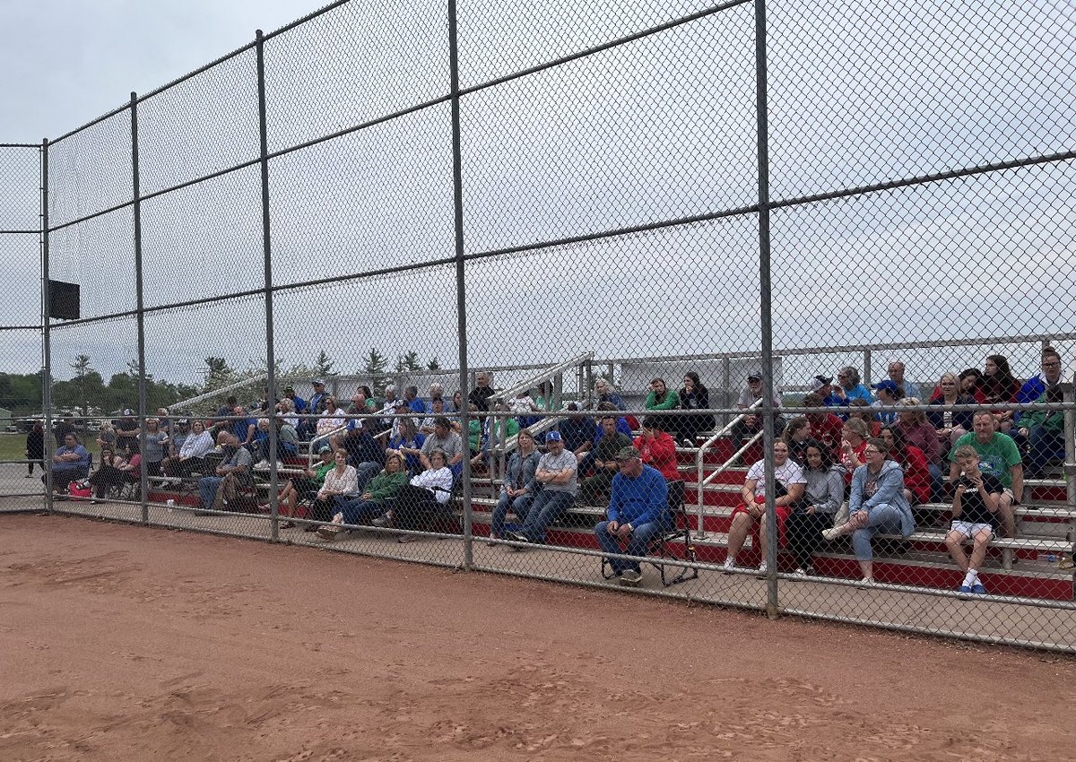 Great crowd tonight for the game at South Laurel, a 7 - 1 Jaguar win!
#GoJags