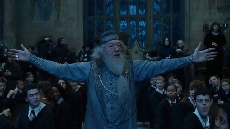 glaucovald's tweet photo. Harry Potter y el misterio de por qué carajos UCI le sigue indicando haloperidol a un Síndrome Neuroleptico Maligno definitivo😡🧠🔥 https://t.co/16bKIs6tNU