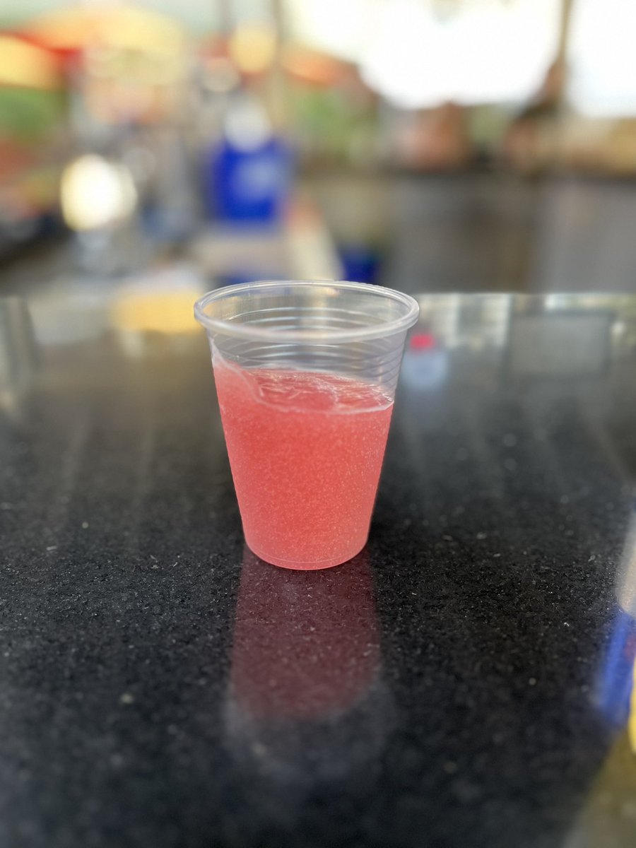 MadisonstoneBBW's tweet photo. When your nice to the bartender and get a free drink 😋😋 https://t.co/6aHn4JfIpm