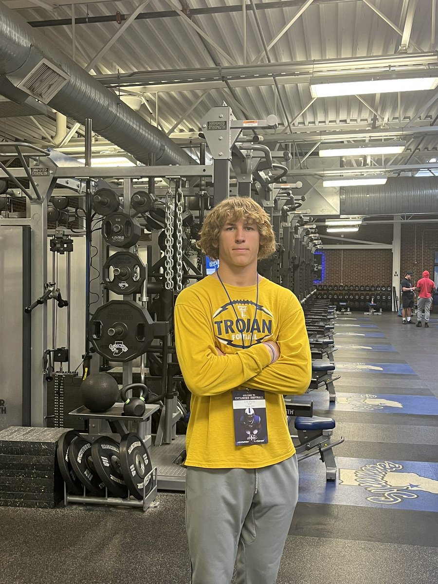 Thank you <a href="/CoachWShafer/">Wolf Shafer</a> and coach <a href="/CmalryMallory/">Curt Mallory</a> for the hospitality. Really enjoyed watching spring practice and touring the facilities! <a href="/IndStFB/">Indiana State Football</a> Go Sycamore’s 🔵