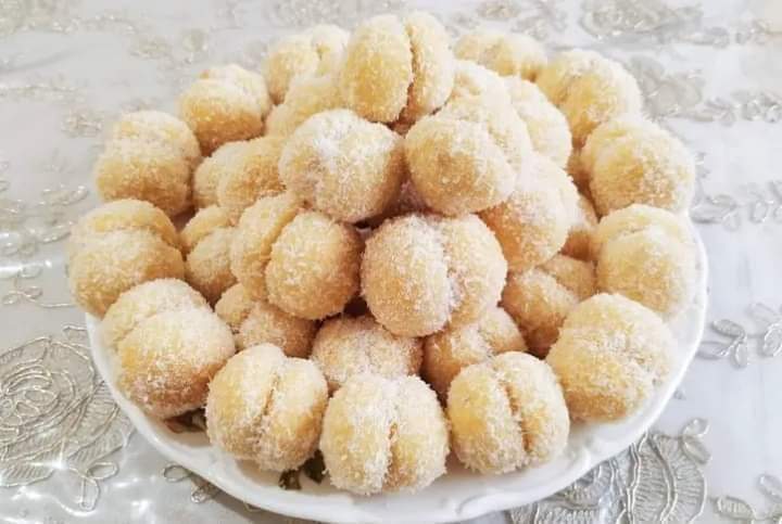 me_queena's tweet photo. ريشبوند محبوبة الجماهير 
#عيد_فطر_مبارك 
#عيدكم_مبارك https://t.co/wfWIcl0IeO