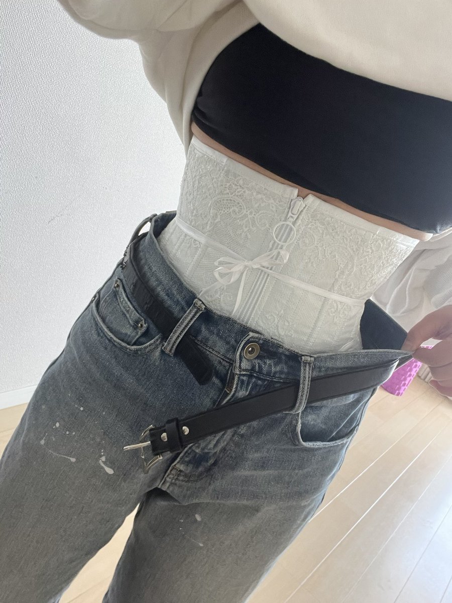 laxmagd's tweet photo. SサイズがフルクローズしたのでXS！！
初めてKimberlyからMiss graceにしたけど、めちゃくちゃ付けやすいし付けててもしんどくない🥺💗

@Motosuzukisan https://t.co/CsnFxlLEjV
