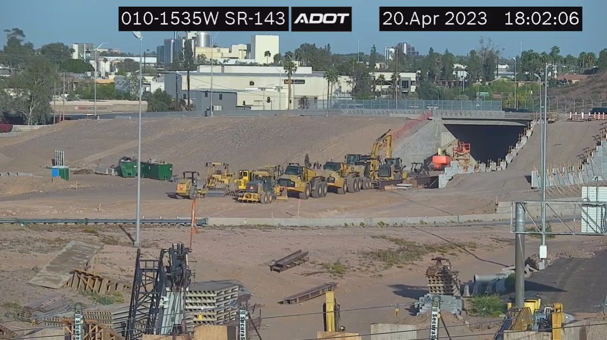ArizonaDOT's tweet photo. THE STAGE IS SET: Heavy machinery is in place in the I-10 Broadway Curve Improvement Project area as we’re almost #ReadytoRubble! Before the bridge takedown begins, #StayAheadOfTheCurve with The Curve mobile app and https://t.co/6hKCMxiYpI for this weekend’s closure information. https://t.co/WZe7LuKvud