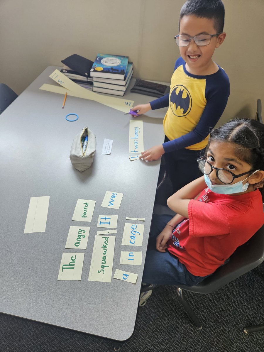 _Mrs_Ochoa_'s tweet photo. Reviewing how to combine sentences in a clear and effective way! #StudentSuccess #studentengagement #handsonpractice #practicepractice #combiningsentences #sentencetypes #STAAR2023 #wecandoit #BelieveMe #postmapuma #goaldigger #4thgrade #partnership https://t.co/5O3gfGwKKW