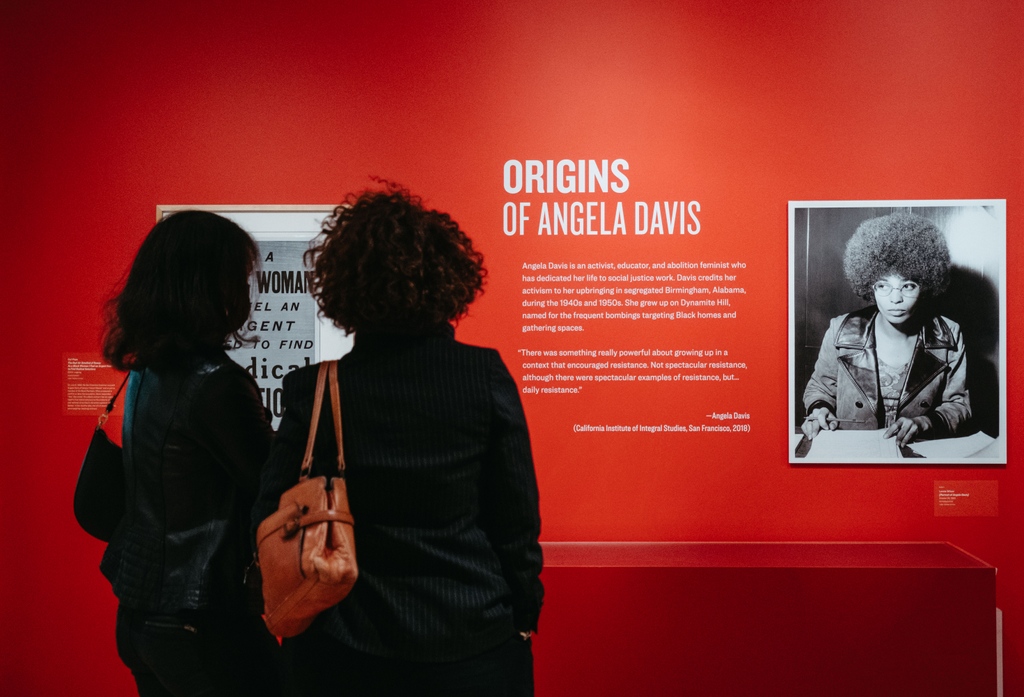 oaklandmuseumca's tweet photo. Come See Angela Davis — Seize the Time, examining the image, influence, and activism of the Oakland-based icon on view until June 11, 2023.
Plan a Trip! Visit: https://t.co/0tk0NQIlnS
#SeizeTheTime #OMCA #AngelaDavis #BlackPantherParty
📸: @christineccueto https://t.co/l9vwUmcfoE