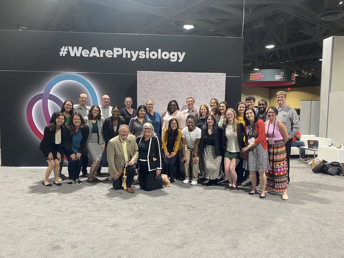 Pollockians having fun at the first APS Summit!!!  #WeArePhysiology #APS2023