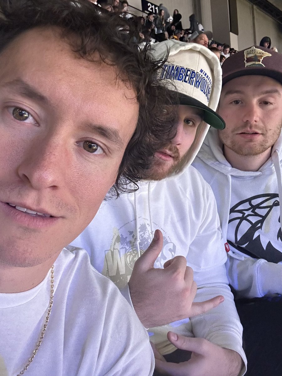 SamMcGinnity153's tweet image. Go @Timberwolves!!
#PackPix #WolvesIn6