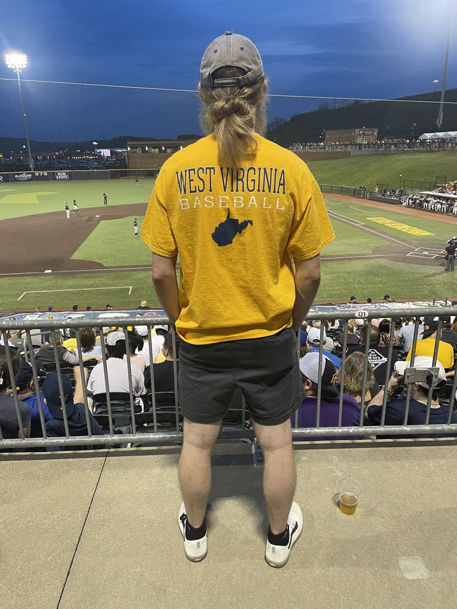 ISU Softball x WVU Baseball shirt in the wild

Get yours here:

eerrational.store

#HailWV #Cyclones