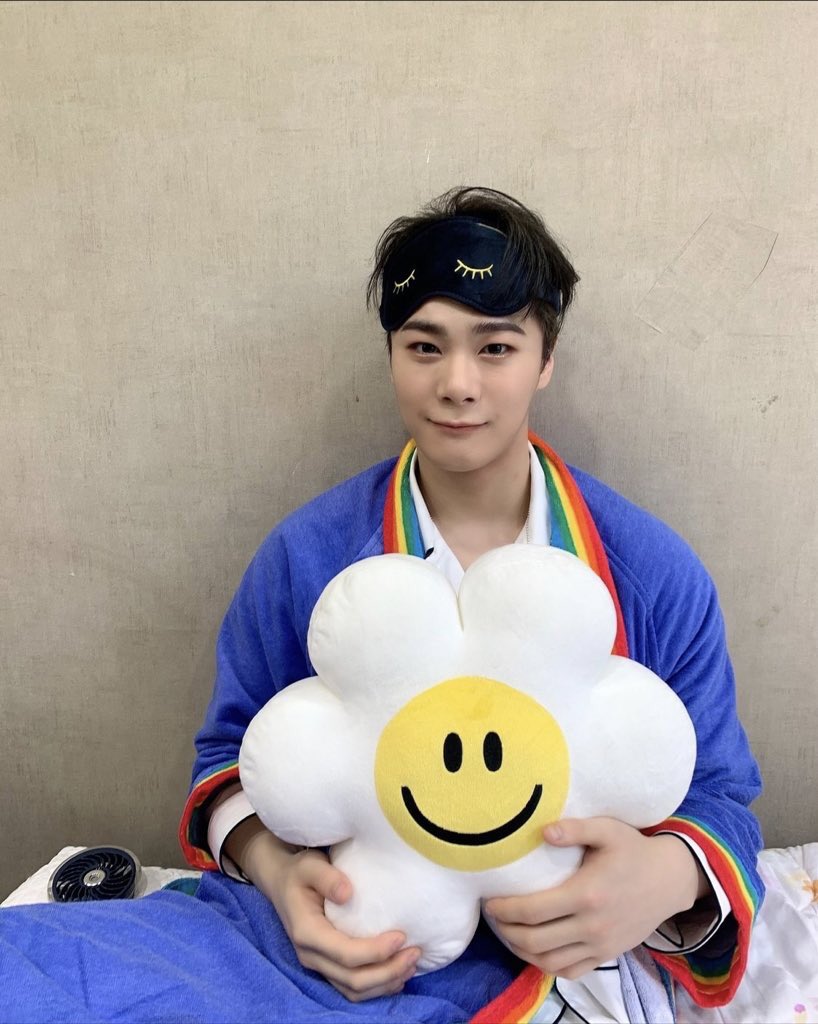 Americano_Aroha's tweet photo. 9. Our goofy, pretty, center.. you will be so deeply missed. 😞🕊️💜 https://t.co/6Rq7AtuIQe