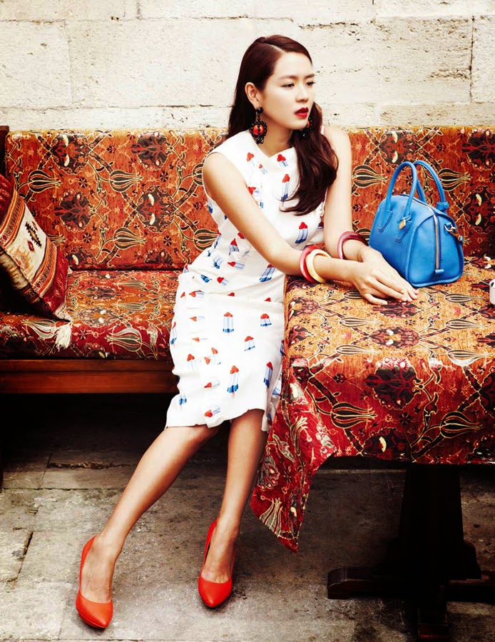yejinhanded's tweet photo. Son Ye Jin (손예진) ~ Traveller (2014) Istanbul
#SonYeJin #손예진 https://t.co/EMFiKn2m8W
