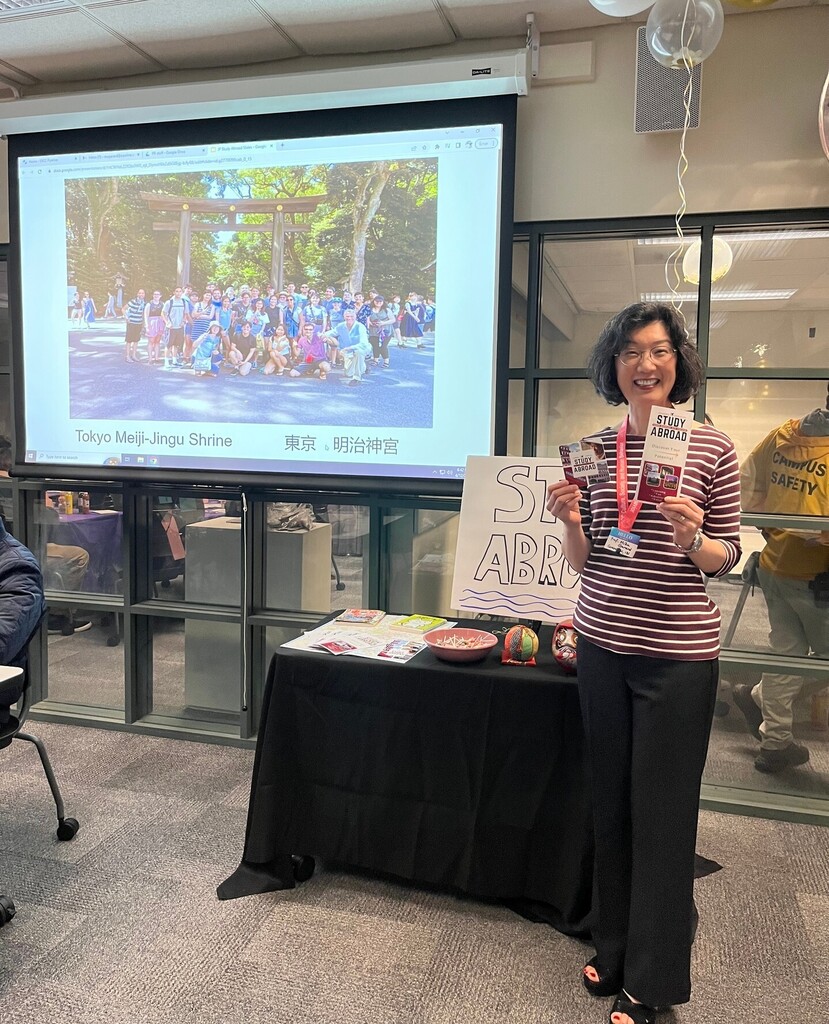 Shout out to Japan summer program co-director Mika Garard who represented @studyabroadsbcc at the Communication Department's open house on April 12th.⁠
⁠
Thanks for your support and we are so excited for the students who get to go abroad this summer!… instagr.am/p/CrT5K-fMTBI/