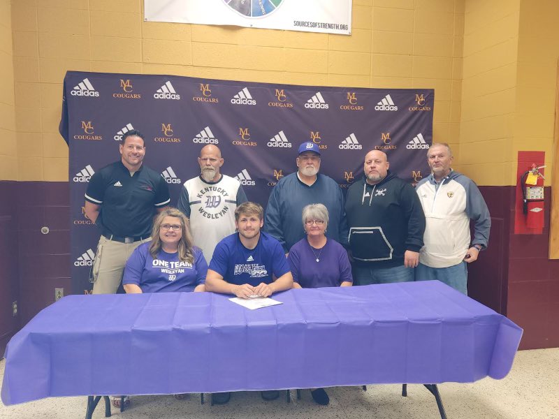 zachclay04's tweet photo. I am blessed to announce that I will be continuing my academic and athletic careers at Kentucky Wesleyan College. @kwc_football Thank you to my family, friends, teammates, and coaches through my journey. Thank you to @CoachYoung41 for giving me the opportunity to join the family. https://t.co/BhczD6VDCj
