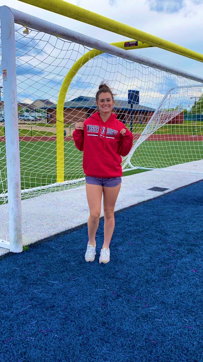 Sydney Strassemeier tweet media