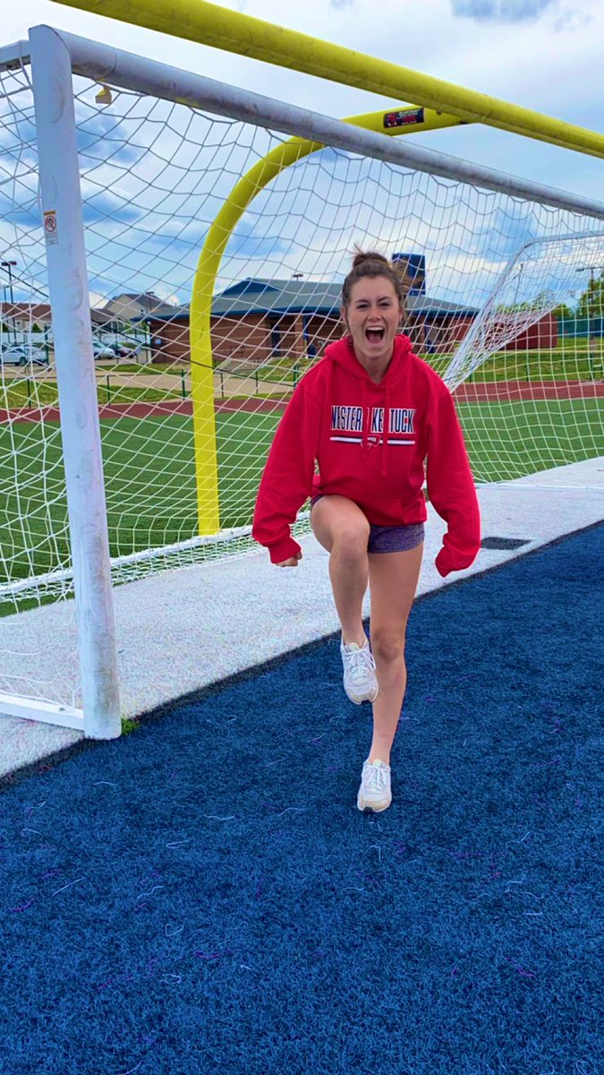 Sydney Strassemeier tweet media