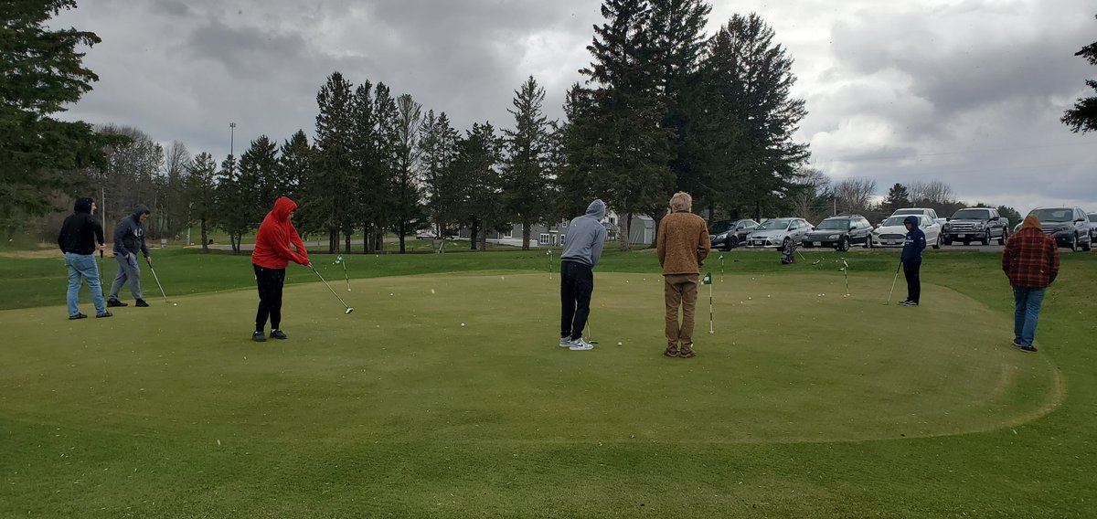 Ellsworth golf just grinding today in the lovely spring weather!