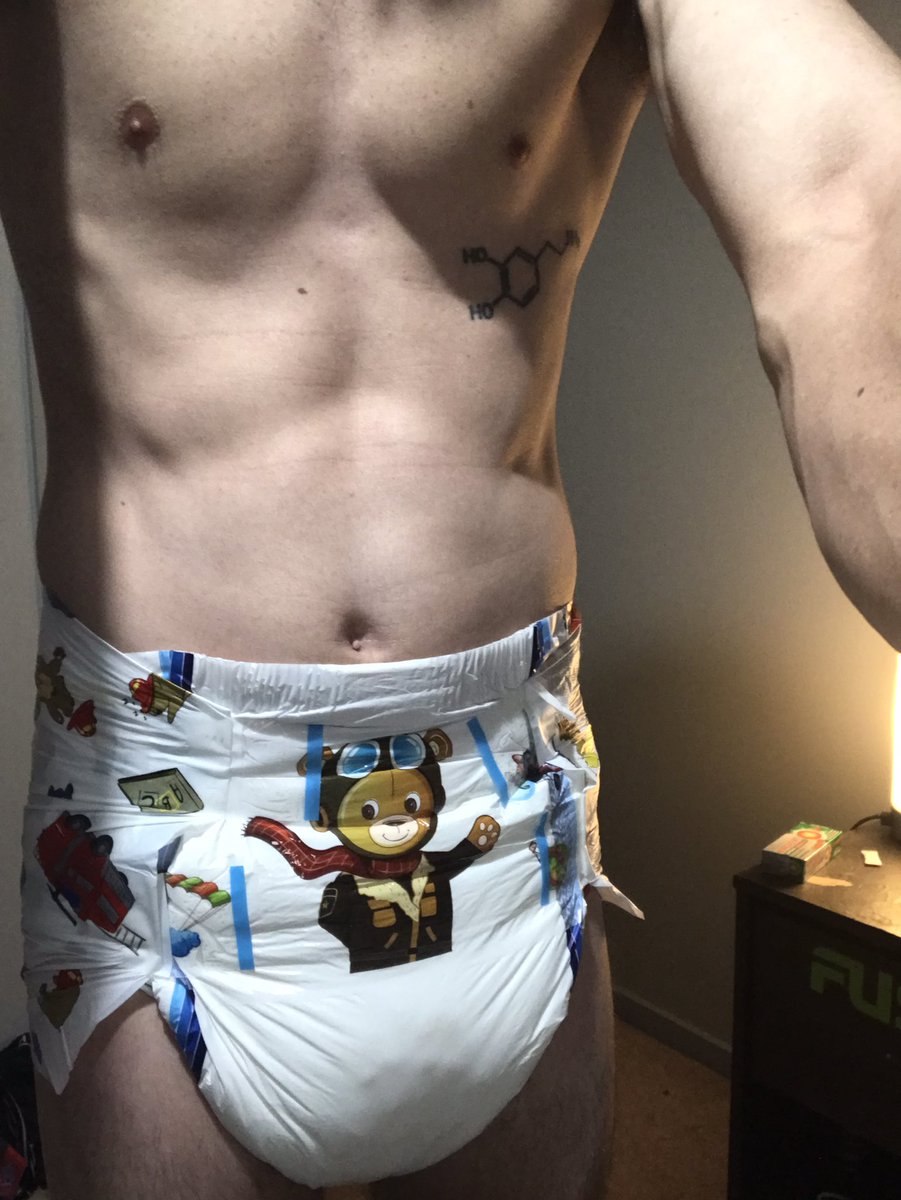 diaperboydan's tweet photo. Thought I’d jump on twitter. Bout time #abdl #diaperboy https://t.co/pqCxVUpHaV