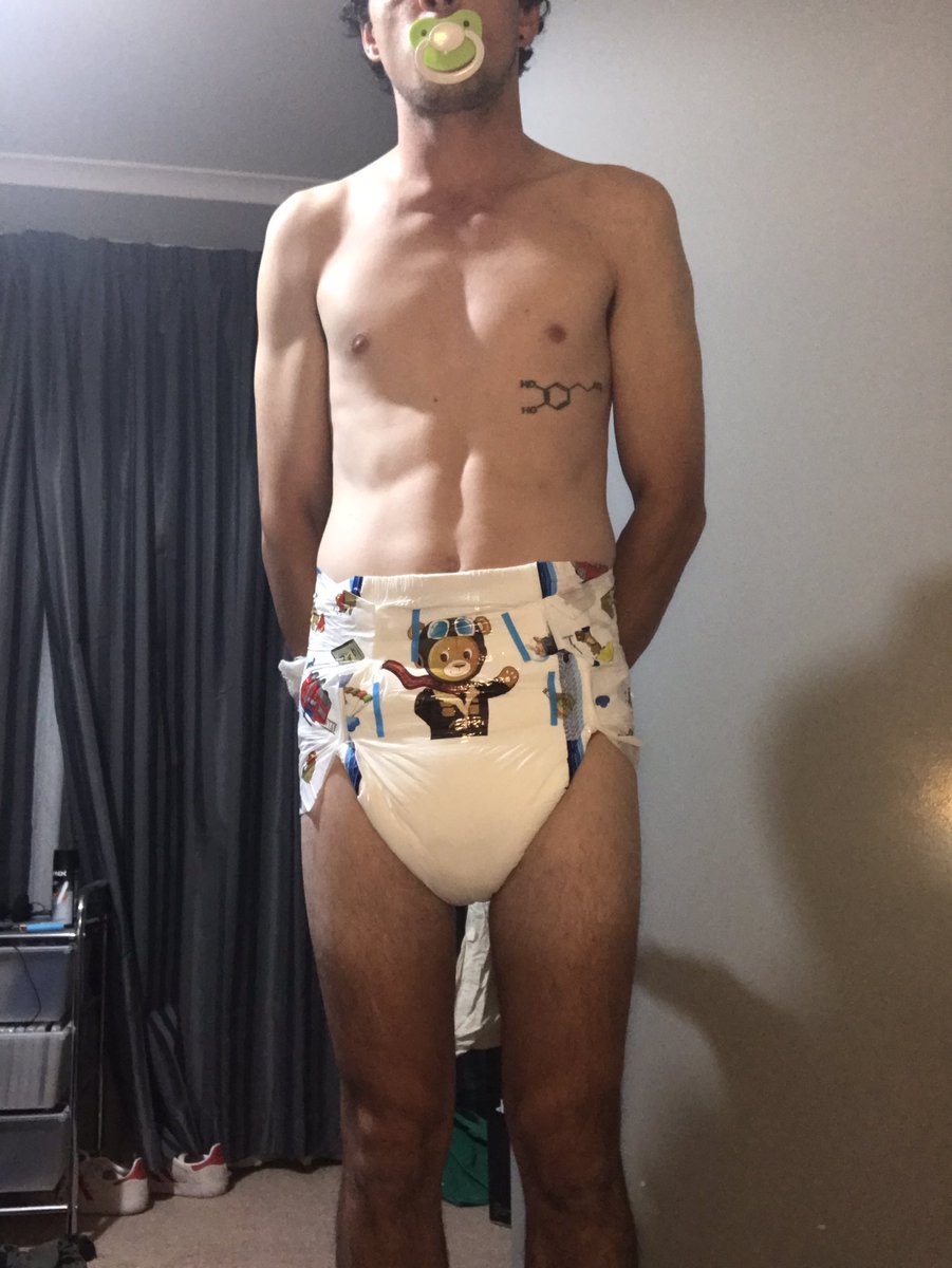 diaperboydan's tweet photo. Thought I’d jump on twitter. Bout time #abdl #diaperboy https://t.co/pqCxVUpHaV