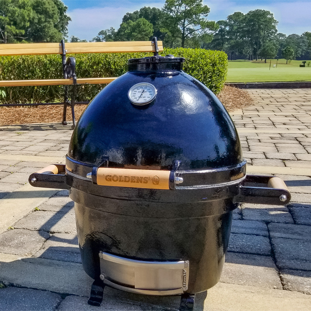 GoldensCastIron's tweet photo. It's springtime. It's a beautiful day. Let's grill out! 🔥 #goldenscastiron #grill #grillout #minicooker #bbq #springtime #family #friends https://t.co/JkFCiBckLh