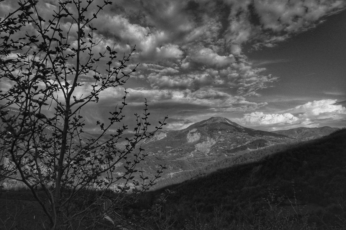 ErollB's tweet photo. Beautiful #Albania
Perfect scenery en route #Tirana - #Dajt - #Shengjergj ❤️ https://t.co/mvk4qGAu4r