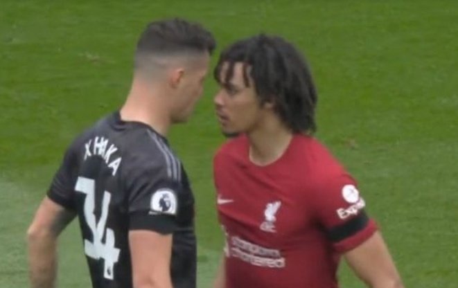 stebramwell's tweet photo. We can all pinpoint the exact moment Arsenals season went to shit. https://t.co/J7SoR4Rpdo