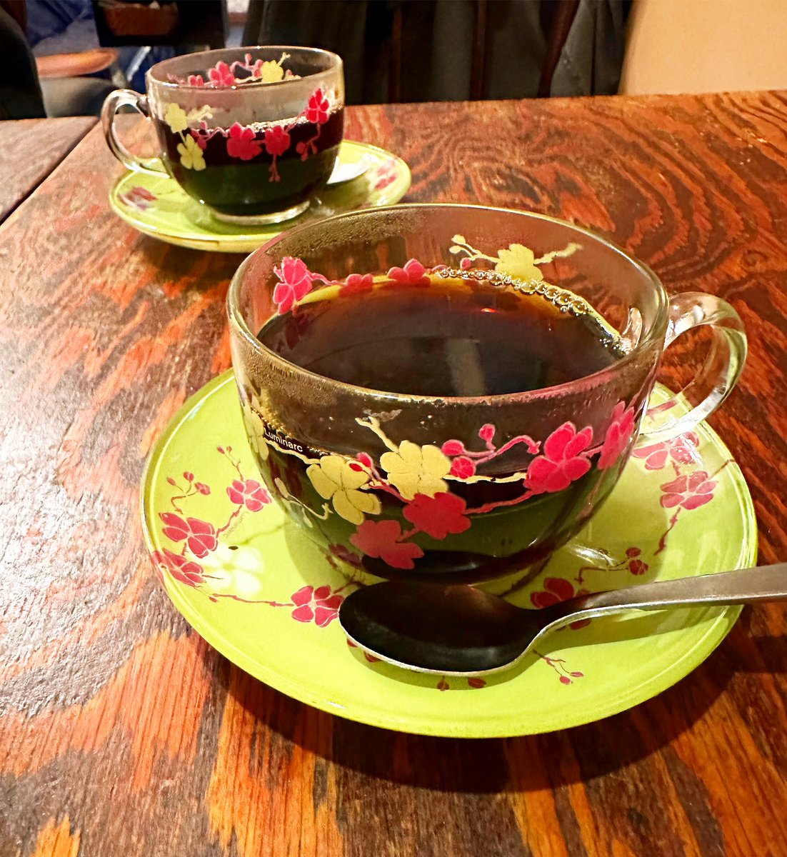 satokoonoe's tweet photo. Bonjour!
先日おじゃました #MATSUNAMI さん😋お料理が美味しかったのは勿論のことこのガラスのカップ&ソーサーに一目惚れ💛シェフに伺うと #Luminarc リュミナルクというブランド🇫🇷のものだそう!かわえぇ❤️ってなりました笑
ってなことで今朝も宜しくどうぞ
#おのえ765 #fmcocolo765 @765Hitsville https://t.co/CbSQ2j6ClF