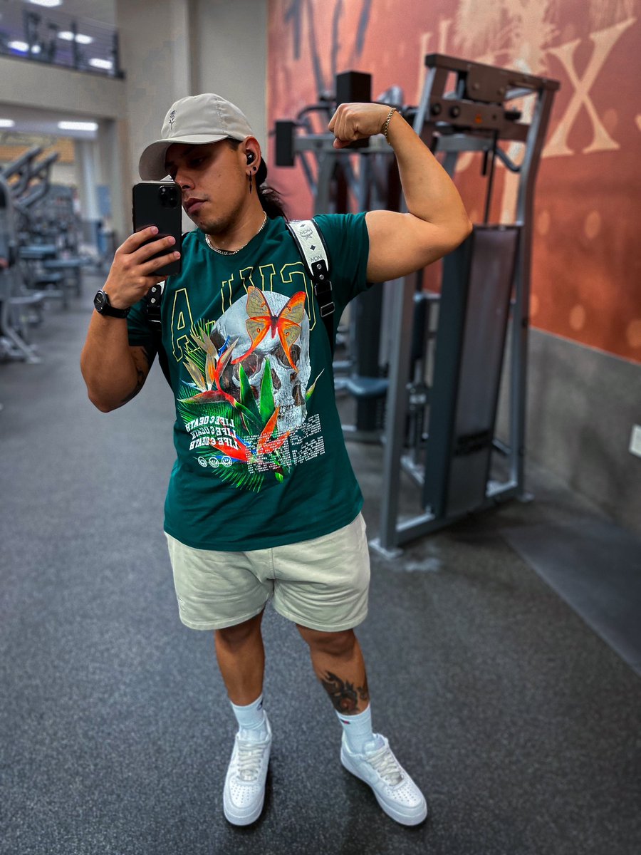 Went to the gym just to take this pic 😮‍💨