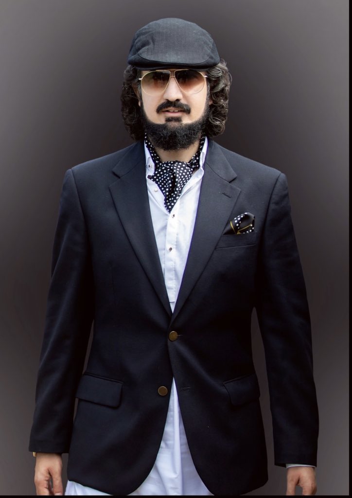 This worldly throne is false Bahoo, and Faqr is the Real Kingship - Hoo. 
<a href="/H_SultanBahoo/">Sultan Bahoo</a>