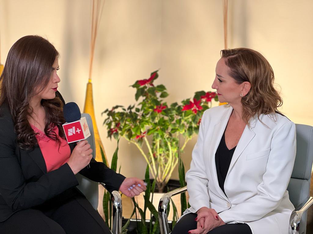 ruizmassieu's tweet photo. Empezamos el segundo día de trabajo en #Chihuahua conversando con los medios para compartir cómo el proyecto que busco encabezar rumbo a la presidencia estará a la altura de lo que las y los chihuahuenses exigen. https://t.co/b1ev1F06wM