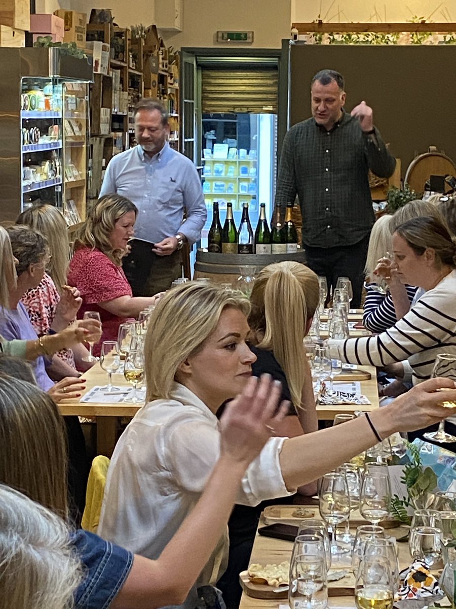 Angela__Chester's tweet photo. Fabulous #Champagne tasting at Harris&Co in #CastleDouglas with the #ChampagneFridayGirls and and incredible range of wines from #Gardet and #ployezjacquemart - small producers based in #Ludes and #ChignylesRoses #France with big flavours, elegance and class. https://t.co/QUzB70AtJX