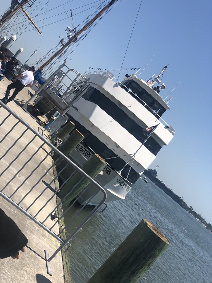 kmclay's tweet photo. 6th Grade Field Study: Let’s Go to Charleston. Students visited the SC Aquarium and took a Charleston Harbor tour. @spmeagles #protectthenest https://t.co/O4Zb0dXX9m