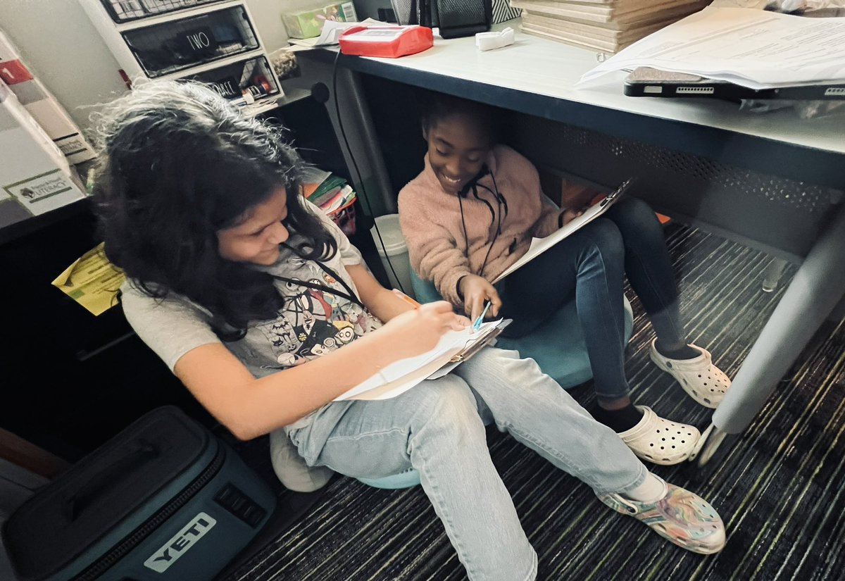 MsYung3's tweet photo. Using the writing process to create our own word problems! @CisdNorthside https://t.co/Gj8hY41YPD