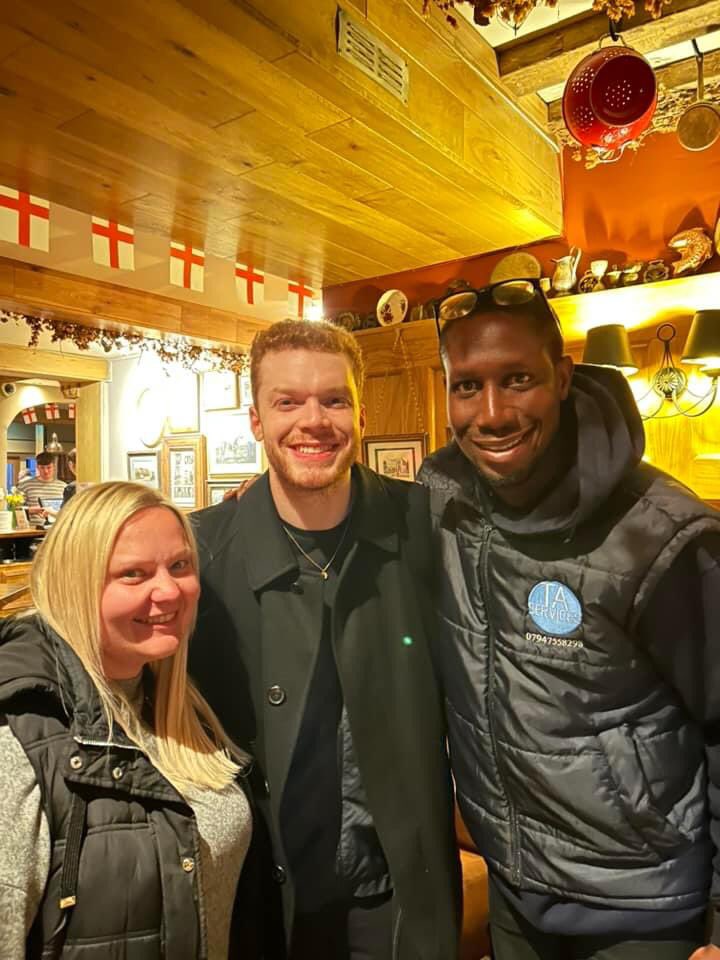 miles4smilesCMH's tweet photo. 1 in 7 children commit suicide 1 in 6 children battle with children mental health disorders help us help them! we would like to give thanks to @cameronmonaghan for you donation  tonight pictured alongside our founder @dmcfooty at miles for smiles #saveourchildren https://t.co/F80BQe10co