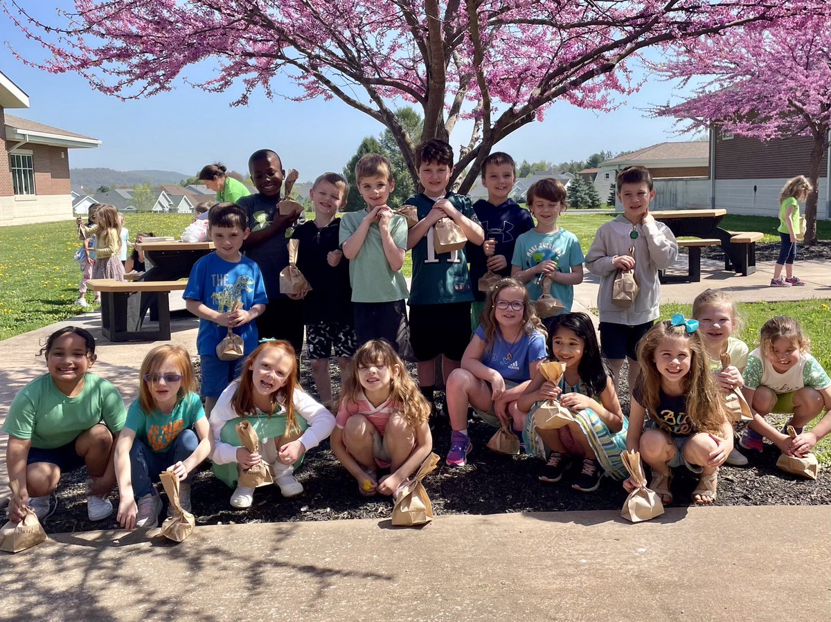 Hopewell Elementary tweet media