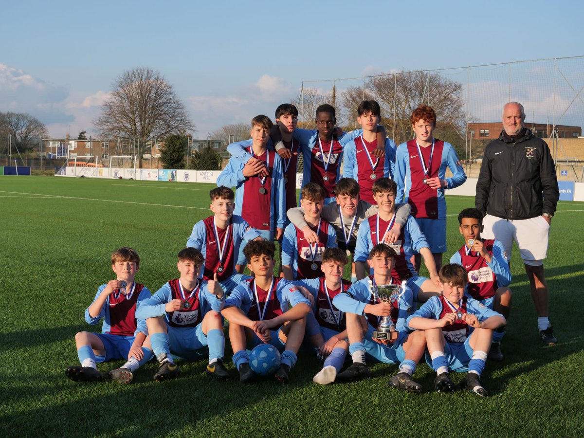 Super proud of the <a href="/BlatchMill/">Blatchington Mill</a>  <a href="/BlatchPe/">Blatch PE Department</a>  under 14 boys football team today holding the nerve to win 9-8 on penalties in the <a href="/SussexSchoolsFA/">Sussex Schools FA</a>  Cup Final! After a very even 1-1 game the boys took home the trophy and deservedly so after a great cup run👏🏻#teamblatch #blatchfootball
