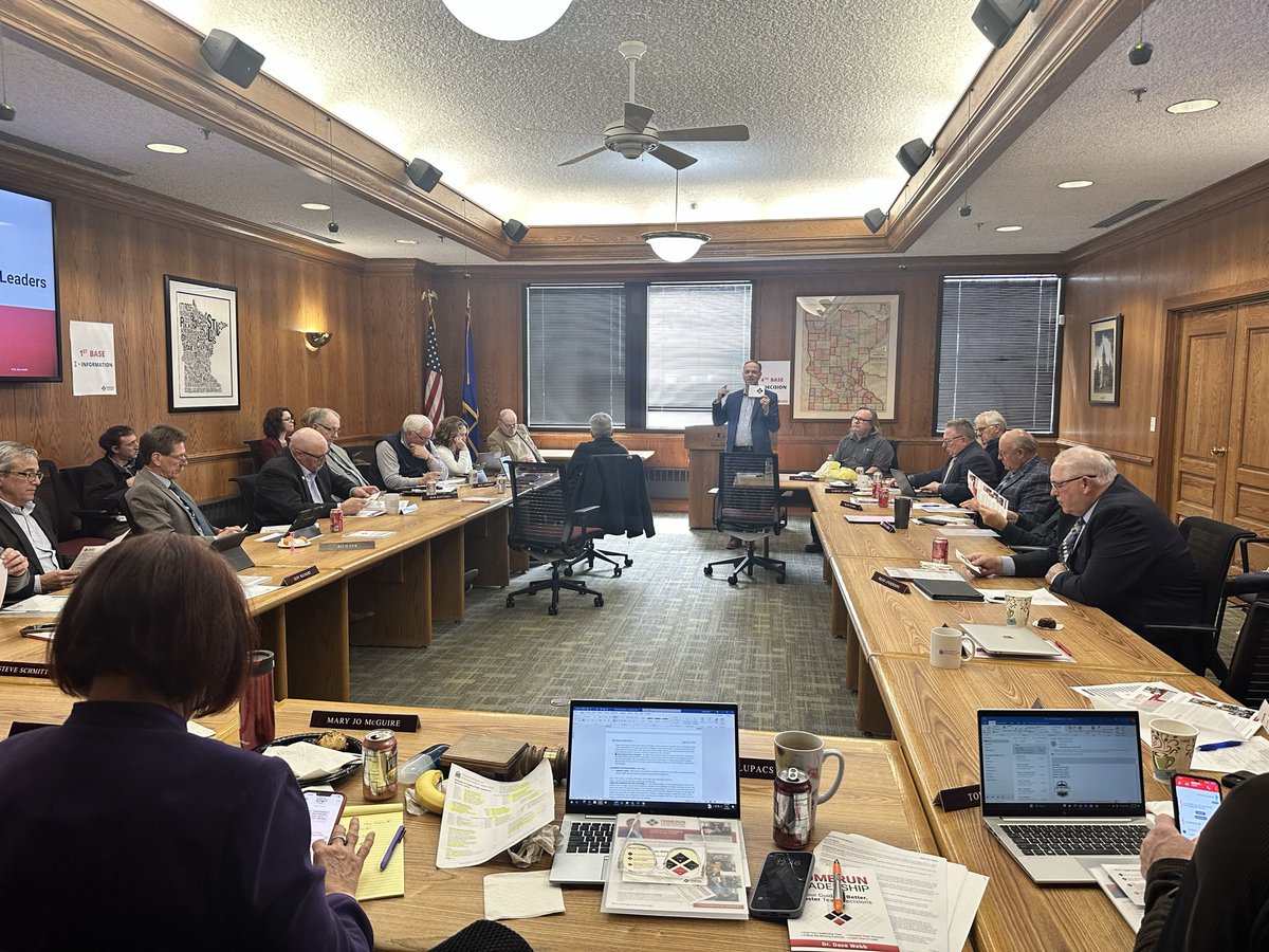 Dave Webb tweet media