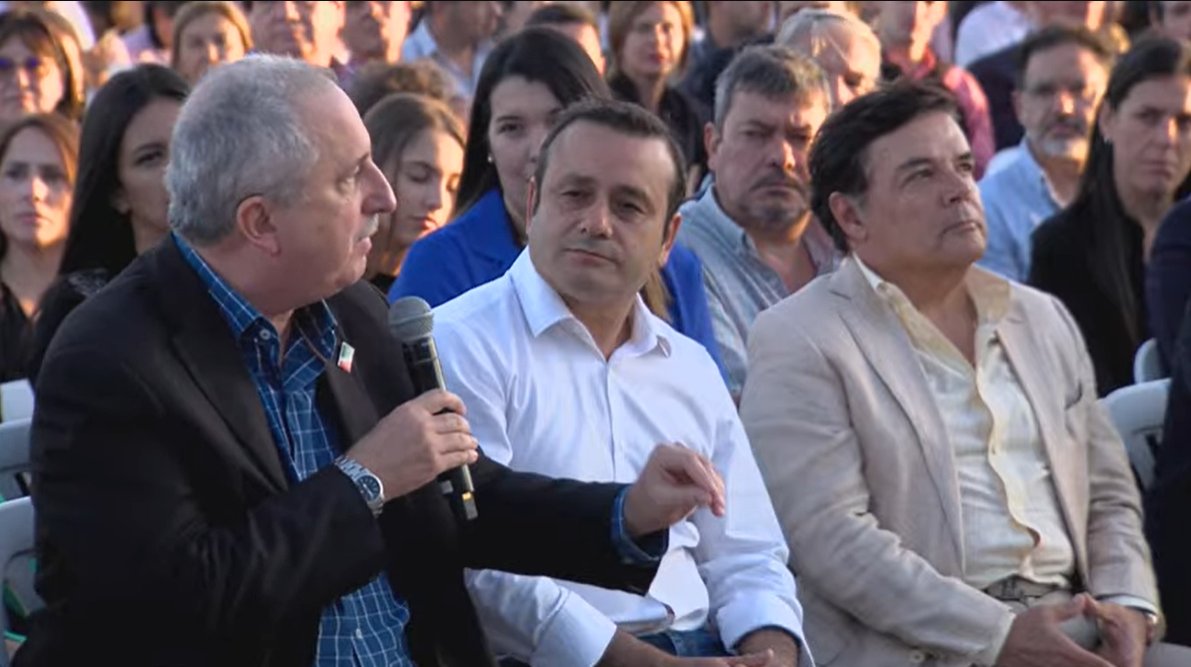 misionesonline's tweet photo. @rovira_carlos @herrerayflia @arcor "Estamos en un país unitario en el que las decisiones que se toman en Buenos Aires inciden en todo el país," dijo @passalacquaok https://t.co/numE8YbYwp