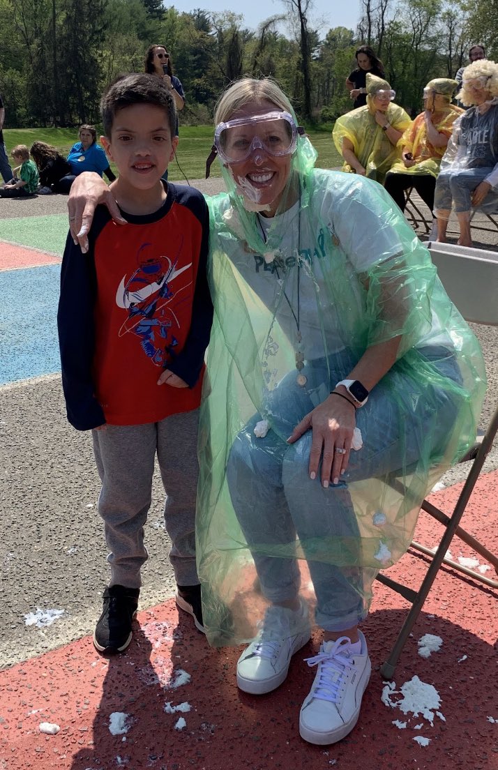 Mrs. Weber tweet media