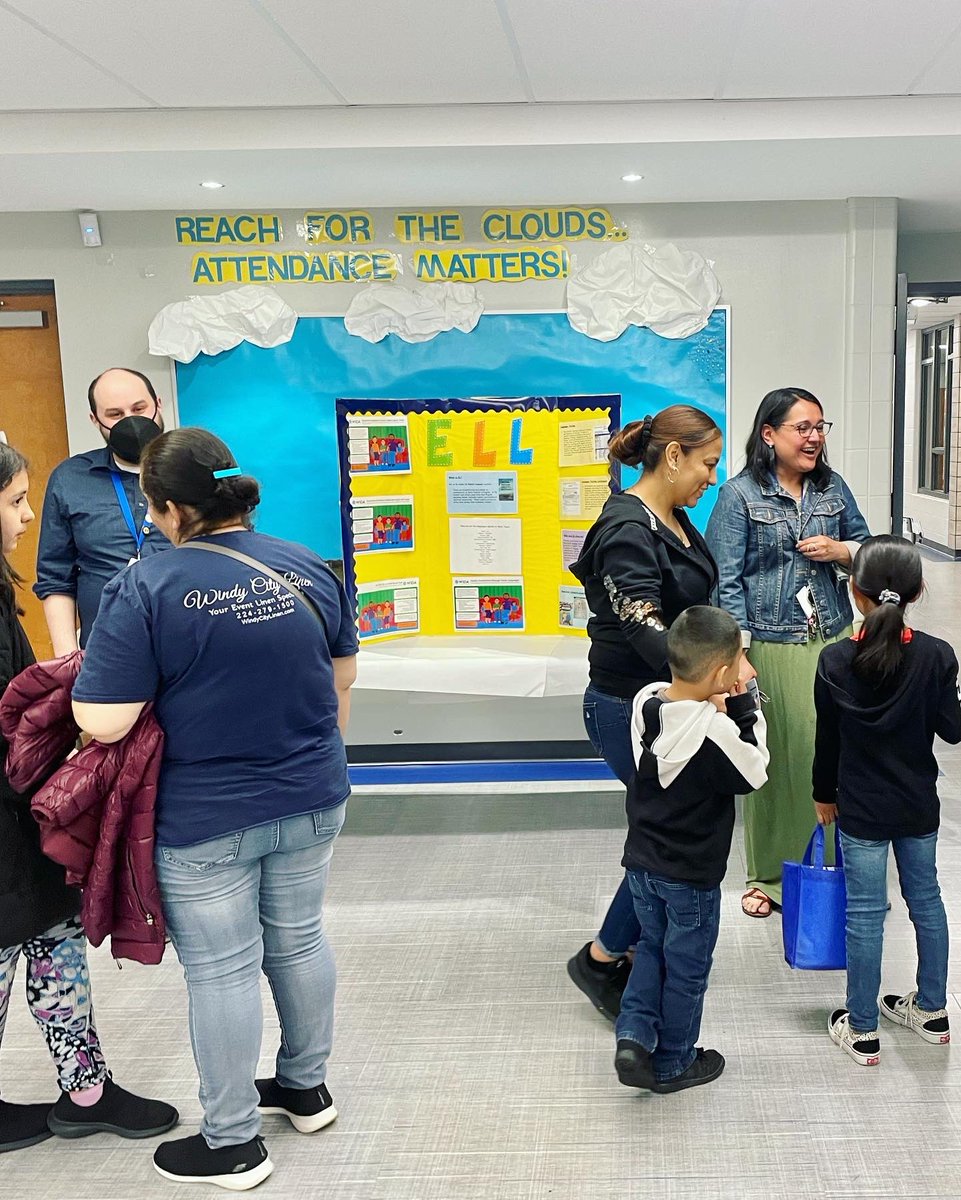 ccsd21twain's tweet photo. Thank you, families, for participating in your child’s learning! We had a fantastic evening and are so proud of our Twain eagles! #21Learns https://t.co/eJ7w8vrJHr