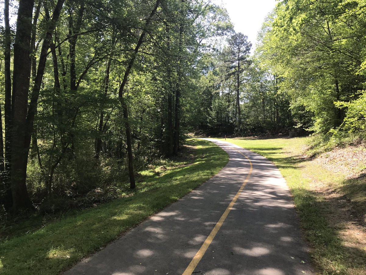 geopetrosky's tweet photo. Great weather for a greenway cleanup on the #walnutcreekgreenway today. #trails #turtlecrossing #greattrailstate #lifeatstewart #serveandlead https://t.co/bm42iIQhNy