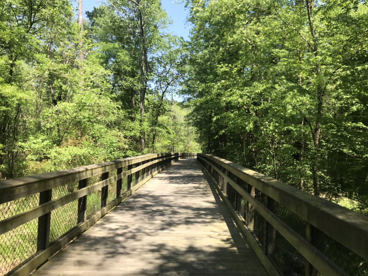 geopetrosky's tweet photo. Great weather for a greenway cleanup on the #walnutcreekgreenway today. #trails #turtlecrossing #greattrailstate #lifeatstewart #serveandlead https://t.co/bm42iIQhNy