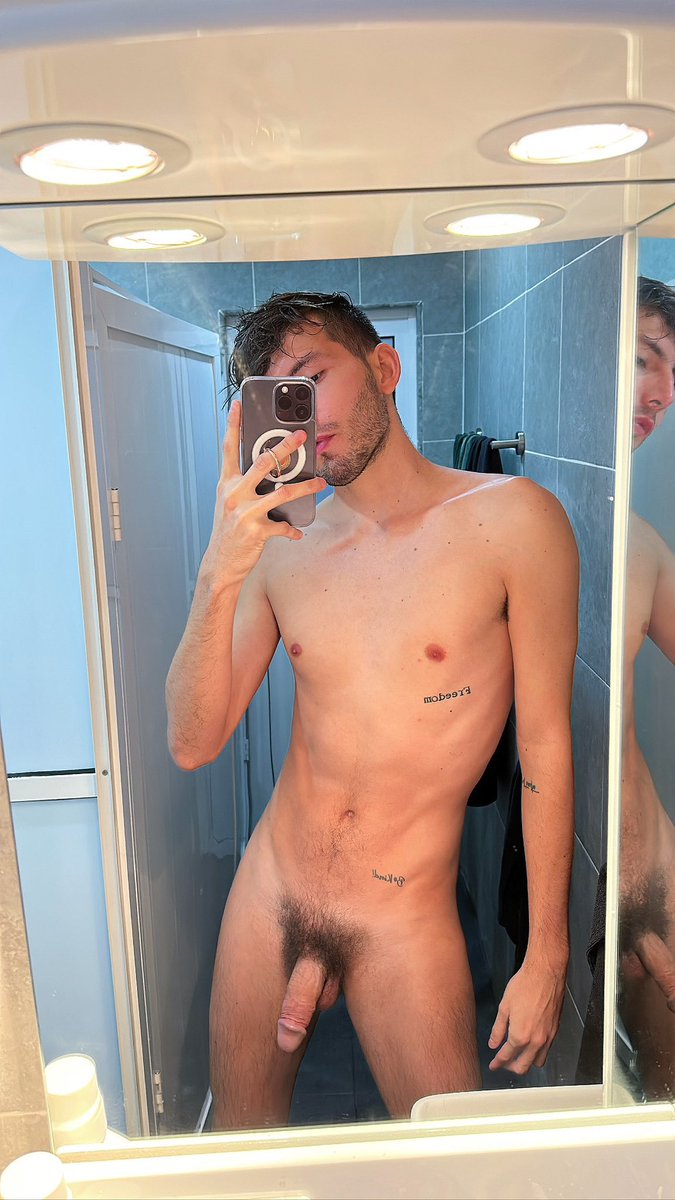 TheGayPromo's tweet photo. I don’t know which is hotter, @Stiventwink’s twitter or onlyfans, check it out @ https://t.co/ZH2ujD4OAL 🤤🤤 https://t.co/Yr00Iif3R5