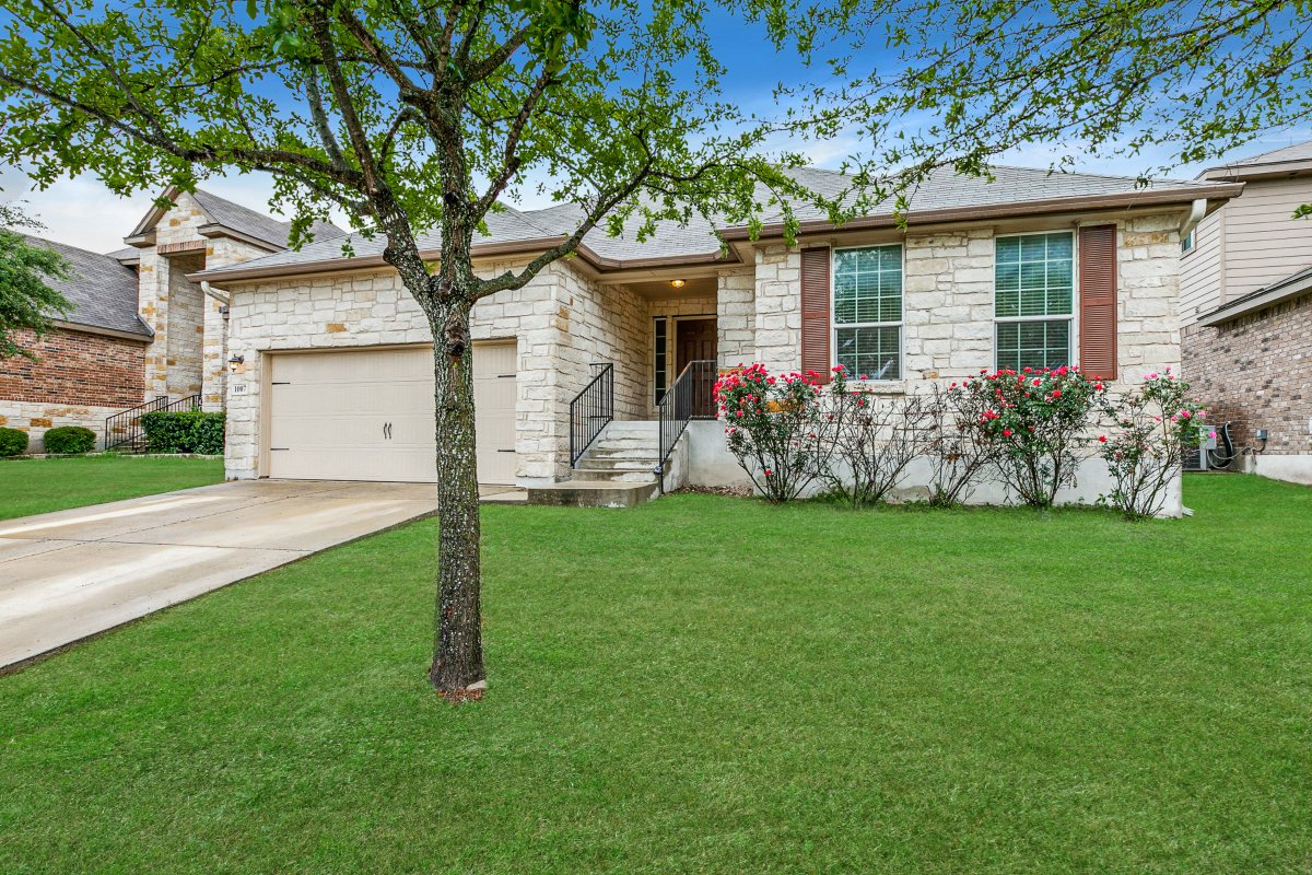 kariannewrites's tweet photo. Just Listed! https://t.co/nayiK6DjBl 
#sanantoniohomesforsale #sanantoniorealestate https://t.co/DemnNPCjcx