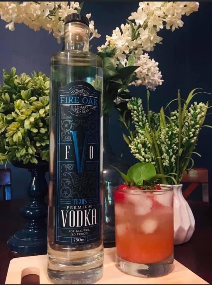 Fire_Oak's tweet photo. Howdy Everyone,

Texas is warming up and this #fireoakfriday have a cocktail featuring Texas strawberries and our award winning Fire Oak Vodka! 

Fire Oak Strawberry Basil Lemonade

Deets at out FB and IG pages...

Spirited Cheers!

#fireoakvodka #drinktexas #sweetsummertime https://t.co/AqzCdvb7t0