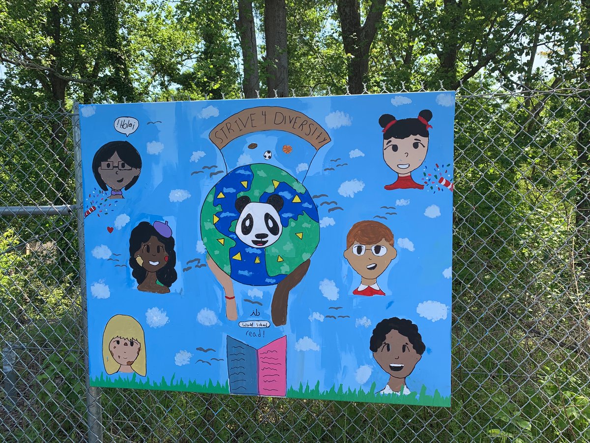 PandaLitCoach's tweet photo. π at the final paintings from the 5th grade Pandas πΌ @parksideaps We are so proud of their work!!! ππΌ #PandaCommUNITY @principalfoster @drkalag @DrLisaHerring @ParksideIB https://t.co/VoS1ri2mGZ