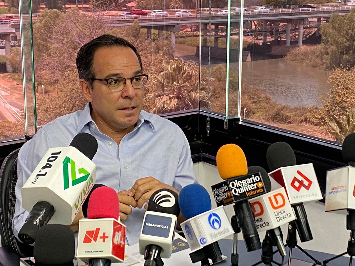 CGCesp's tweet photo. El Coordinador General del CESP Miguel Calderón Quevedo, presentó el volumen 5 del estudio Percibe denominado ”Incidencia delictiva en el entorno”.   

Conoce los detalles de este volumen aquí: 👇🏼   

https://t.co/9ZeDpPEDC1 https://t.co/NwAMLOWjqP