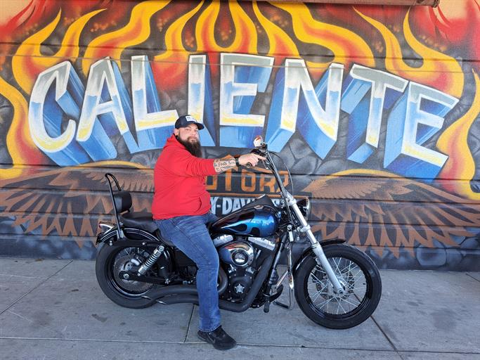 Caliente Harley tweet media