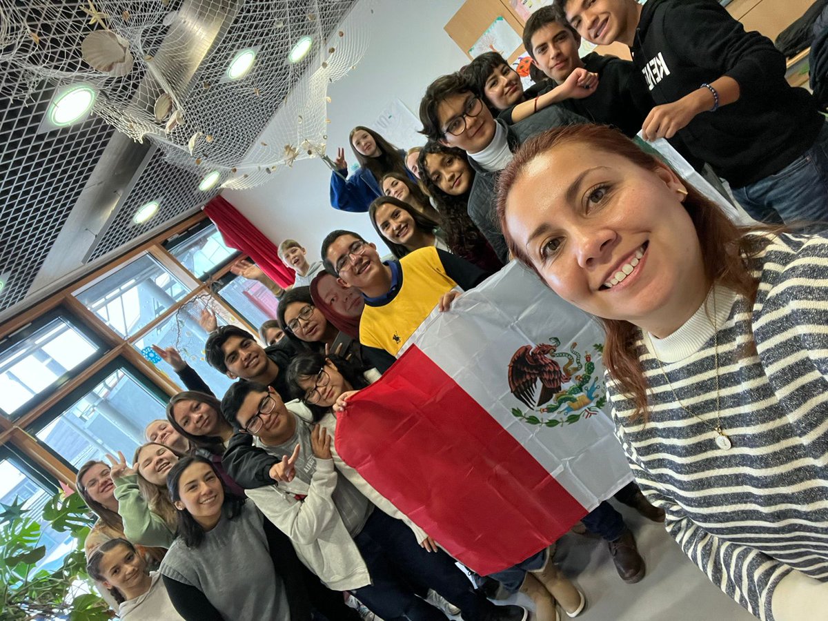 uaeh_cel's tweet photo. Primer y segundo dรญa de actividades escolares de nuestros alumnos de Escuela Preparatoria Nรบmero Uno UAEH y Escuela Preparatoria Nรบmero Cuatro en la Walter- Mohr- Schule staatl. Realschule ๐๐ง ๐๐ซ๐๐ฎ๐ง๐ซ๐๐ฎ๐ญ, ๐๐ฅ๐๐ฆ๐๐ง๐ข๐.๐ท
#OrgulloGarza
#UAEH
#intercambio https://t.co/djYBujOB9V